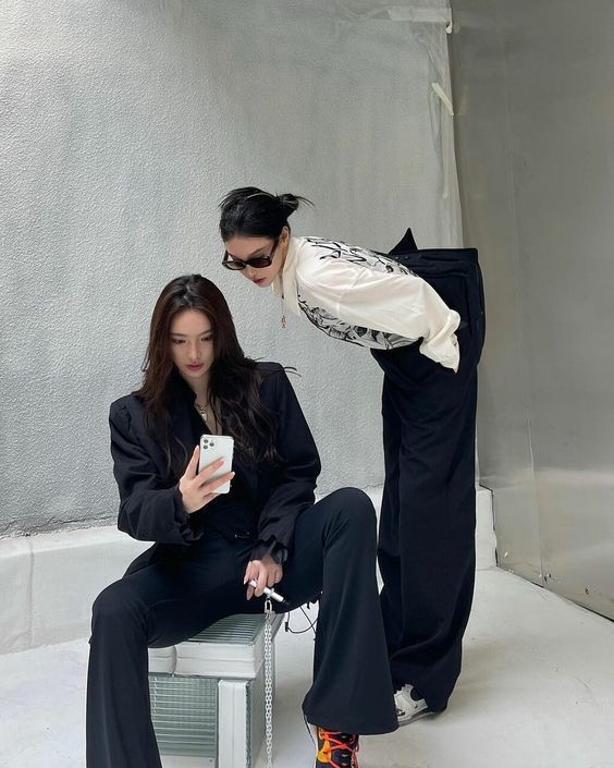StyleCart editorial